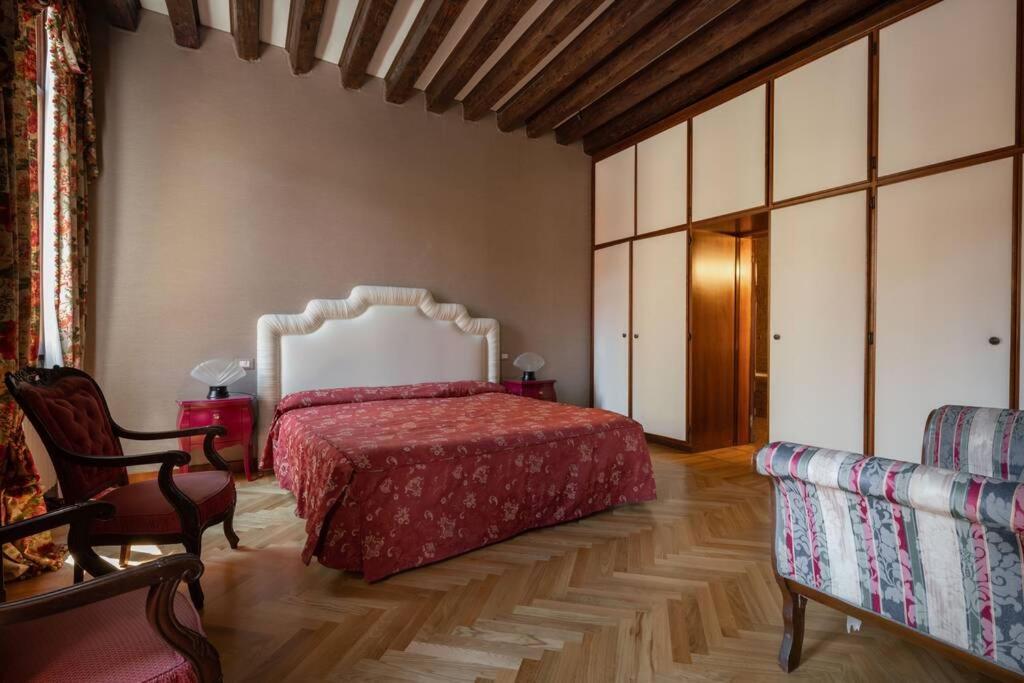 Giglio 2476 Apartamento *