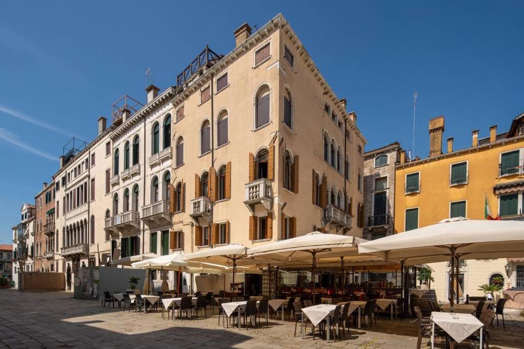 Giglio 2476 Apartamento